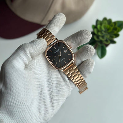 Casio Square Vintage Watch – Lightweight Digital Watch